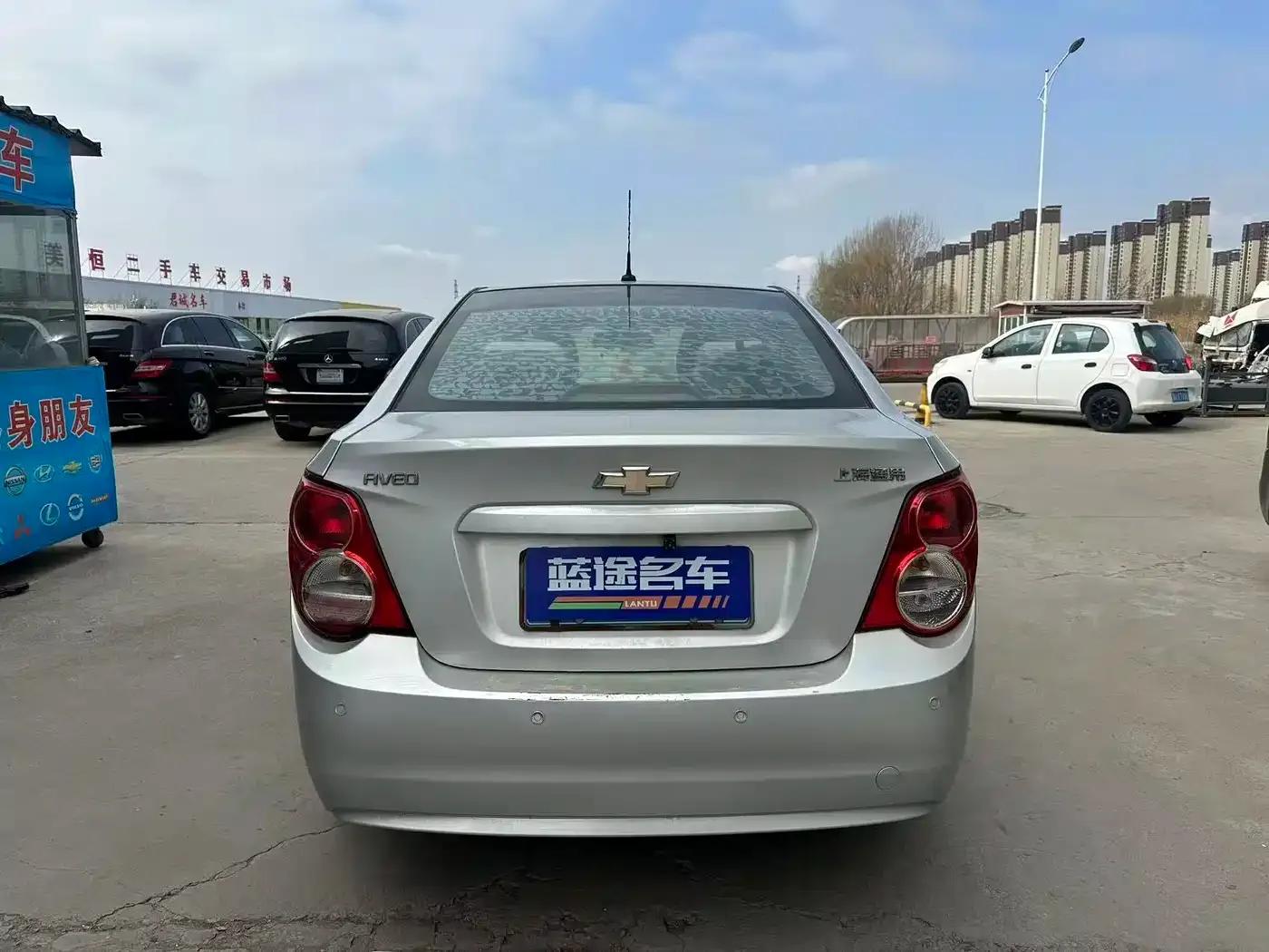 2011 Aveo Sedan 1.4L MT SL — миниатюра 4