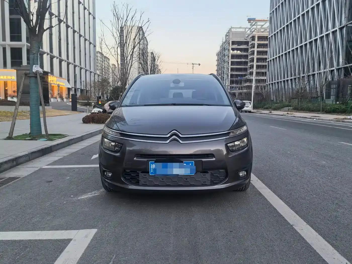 2015 C4 PICASSO Grand 1.6T Fashion 7-seater — миниатюра 2