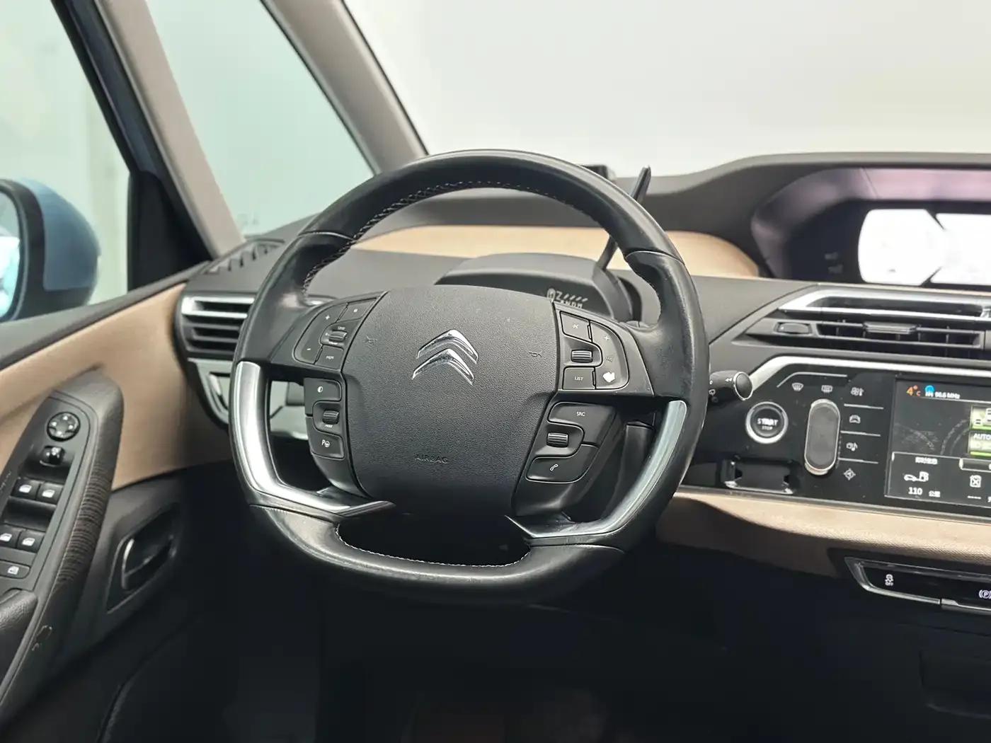 2015 Civic Civic Grand 1.6T Luxury 7-Seater — миниатюра 37