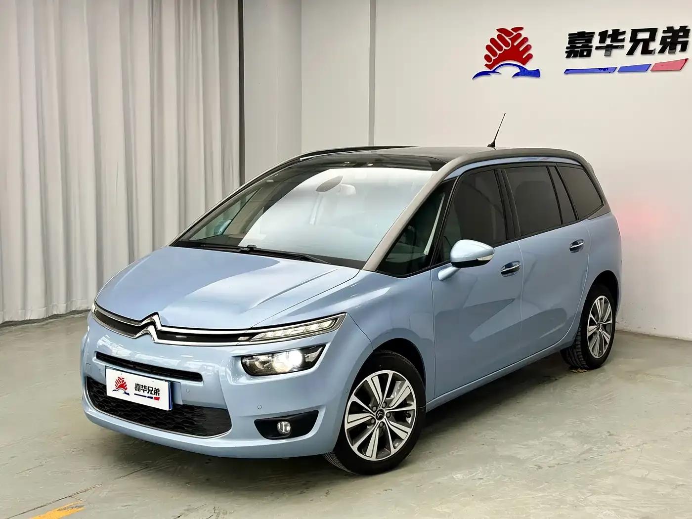 2015 Civic Civic Grand 1.6T Luxury 7-Seater — миниатюра 2