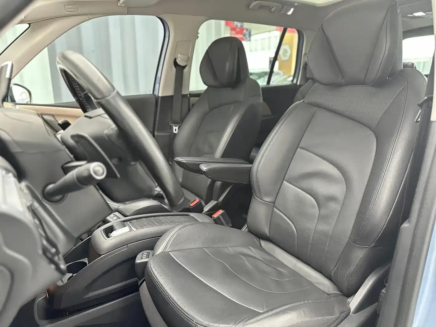 2015 Civic Civic Grand 1.6T Luxury 7-Seater — миниатюра 20
