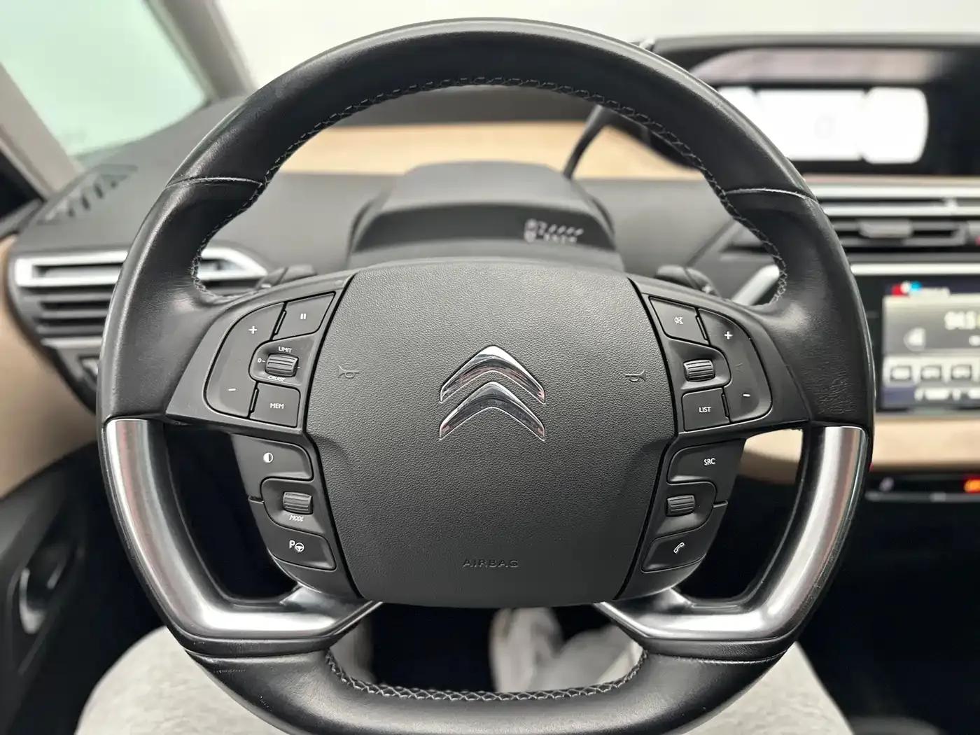 2015 Civic Civic Grand 1.6T Luxury 7-Seater — миниатюра 23