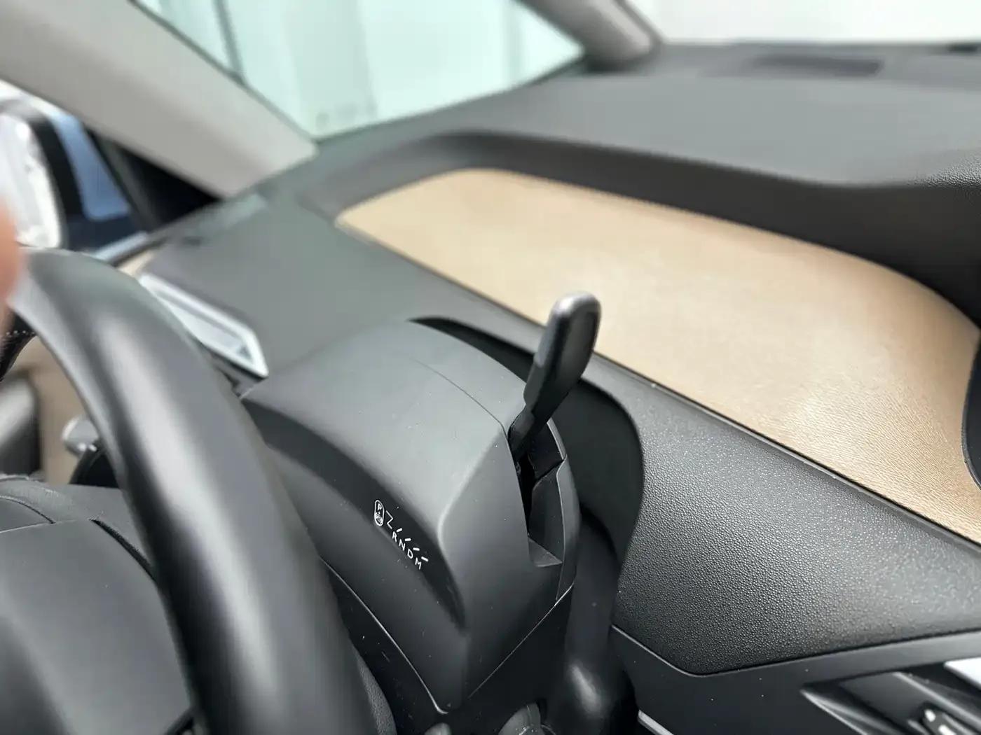 2015 Civic Civic Grand 1.6T Luxury 7-Seater — миниатюра 24