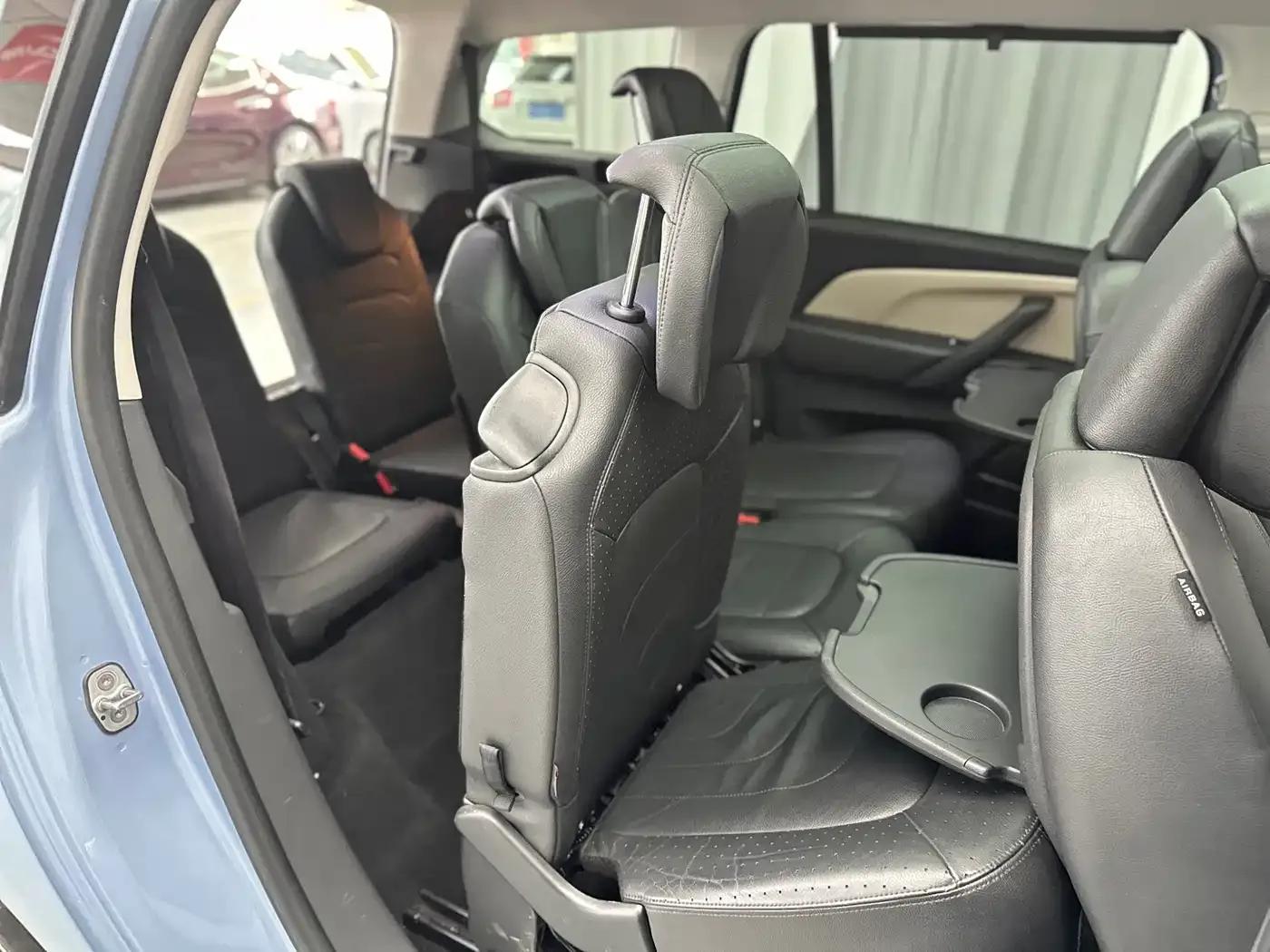 2015 Civic Civic Grand 1.6T Luxury 7-Seater — миниатюра 37