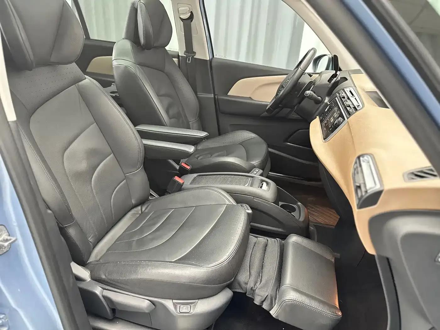 2015 Civic Civic Grand 1.6T Luxury 7-Seater — миниатюра 45