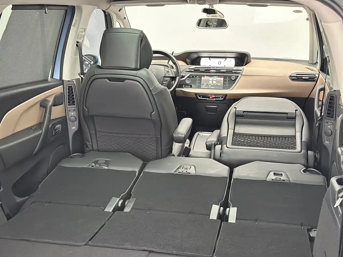 2015 Civic Civic Grand 1.6T Luxury 7-Seater — миниатюра 54