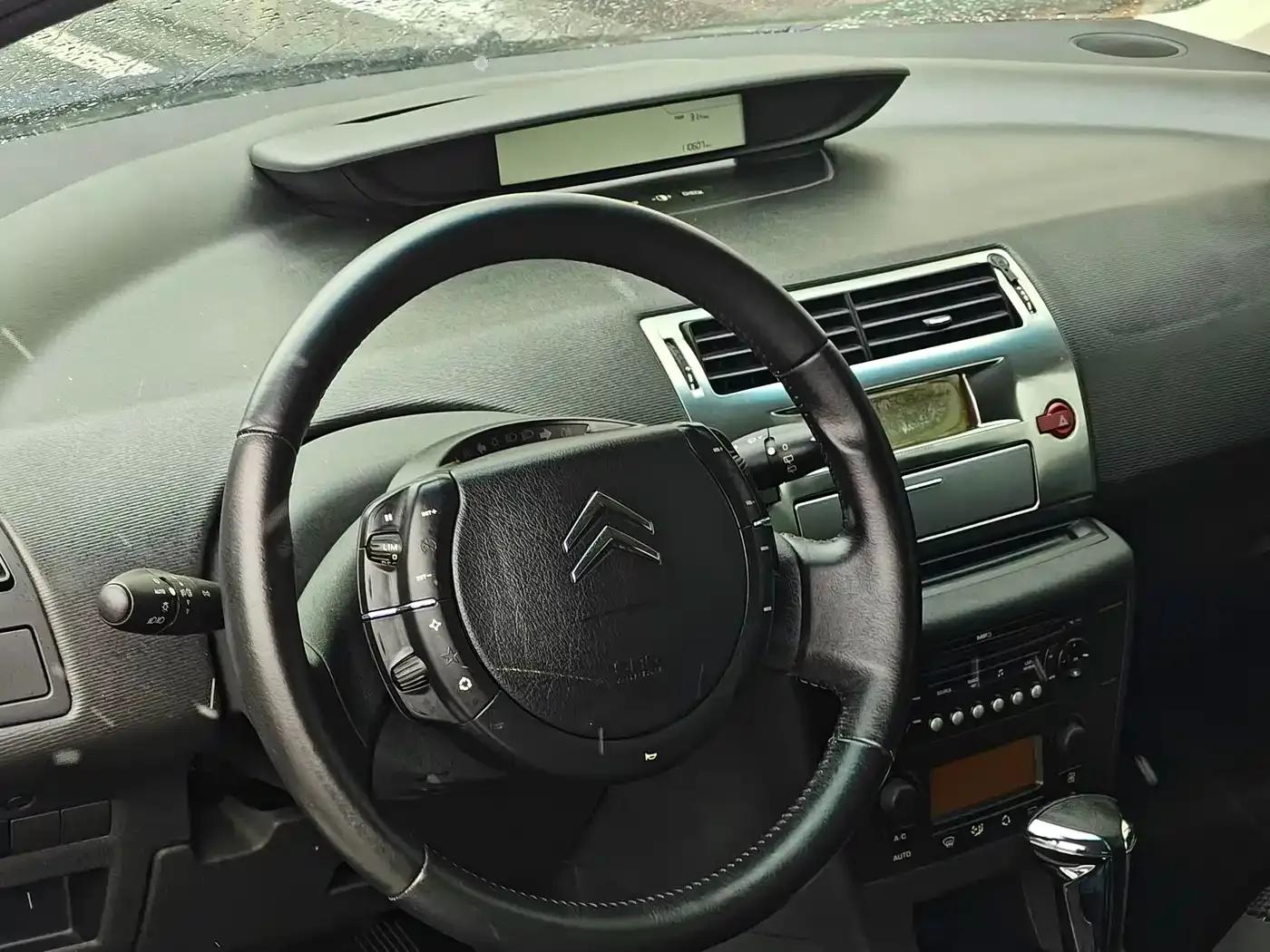 Citroën C4 2009 1.6T VTS — миниатюра 17