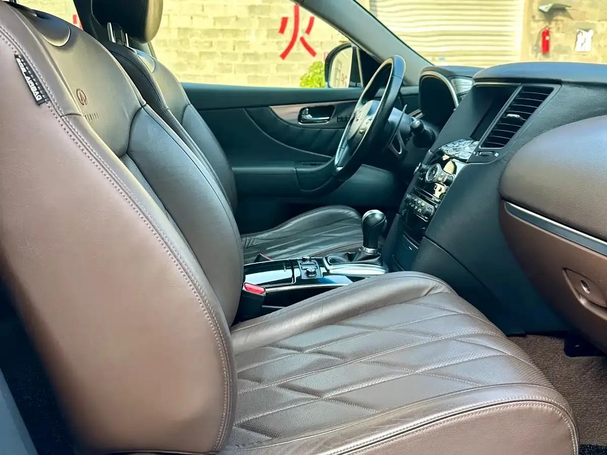 Infiniti FX 2010 FX35 Standard Edition — миниатюра 10