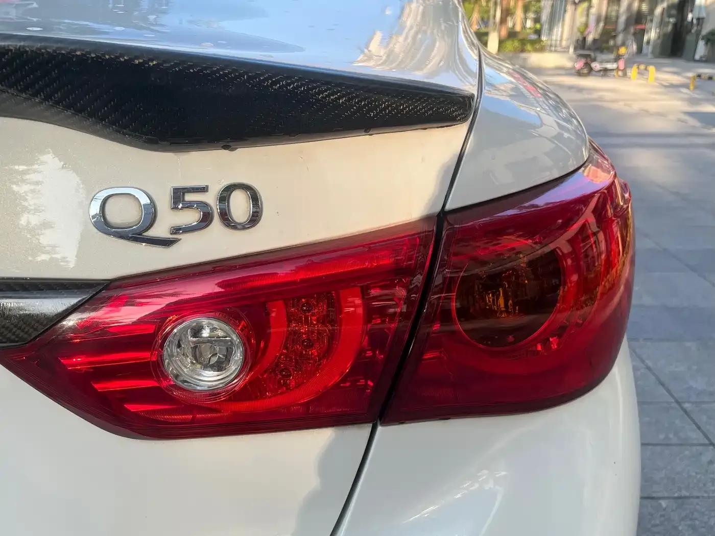 Infiniti Q50 2014 3.7L Luxury Edition — миниатюра 16