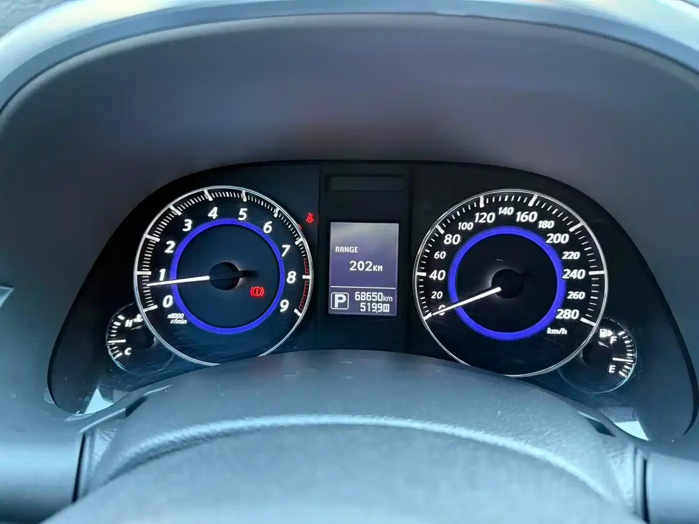 Infiniti QX70 2013 3.7L Standard Edition — миниатюра 7
