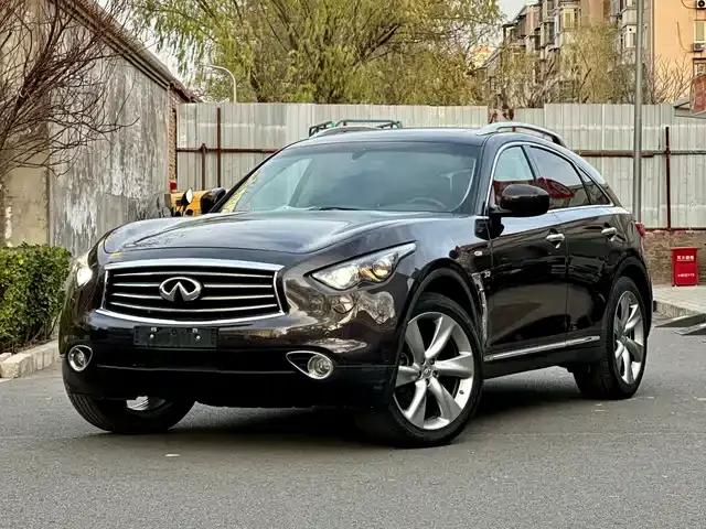 Infiniti QX70 2013 3.7L Standard Edition