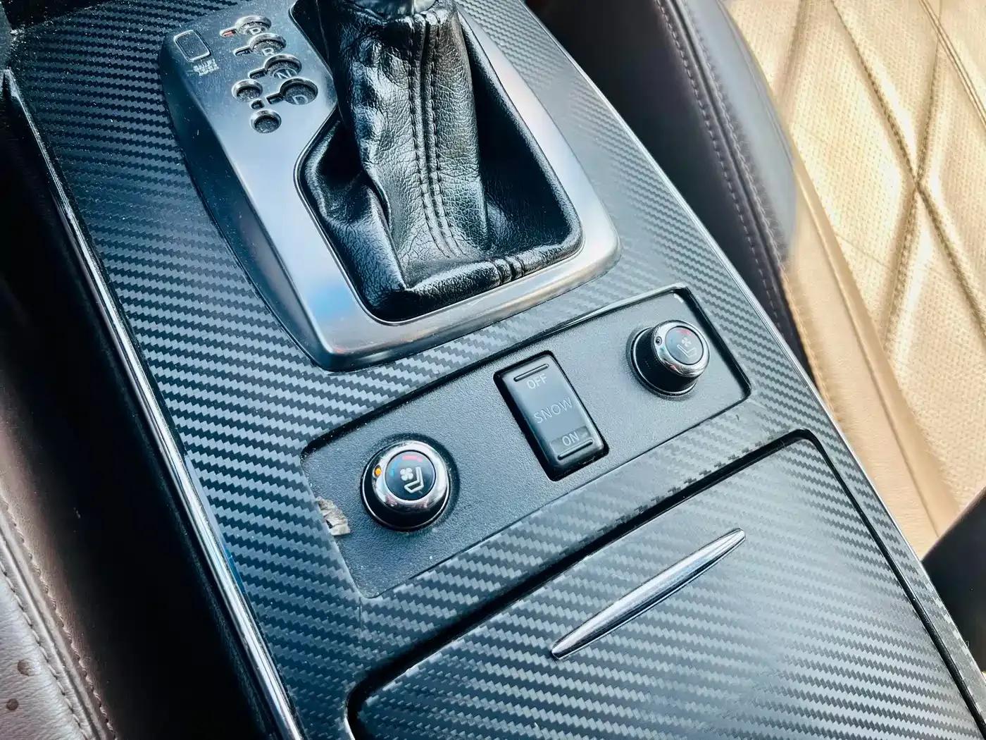 Infiniti QX70 2013 3.7L Standard Edition — миниатюра 11