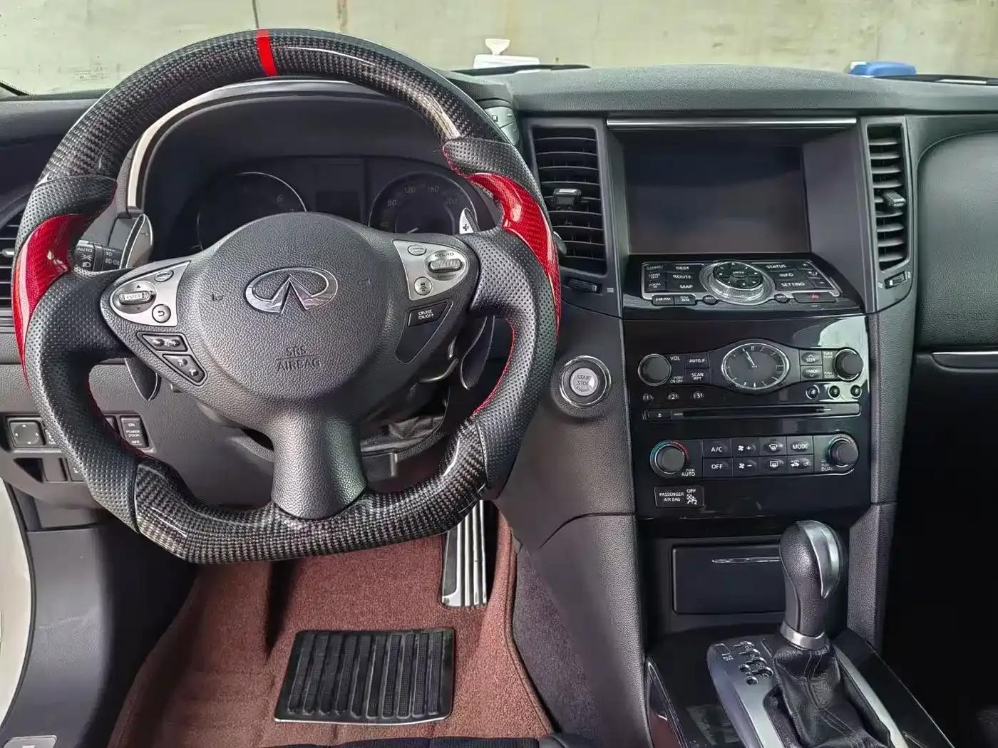 Infiniti QX70 2013 3.7L Super Edition — миниатюра 8