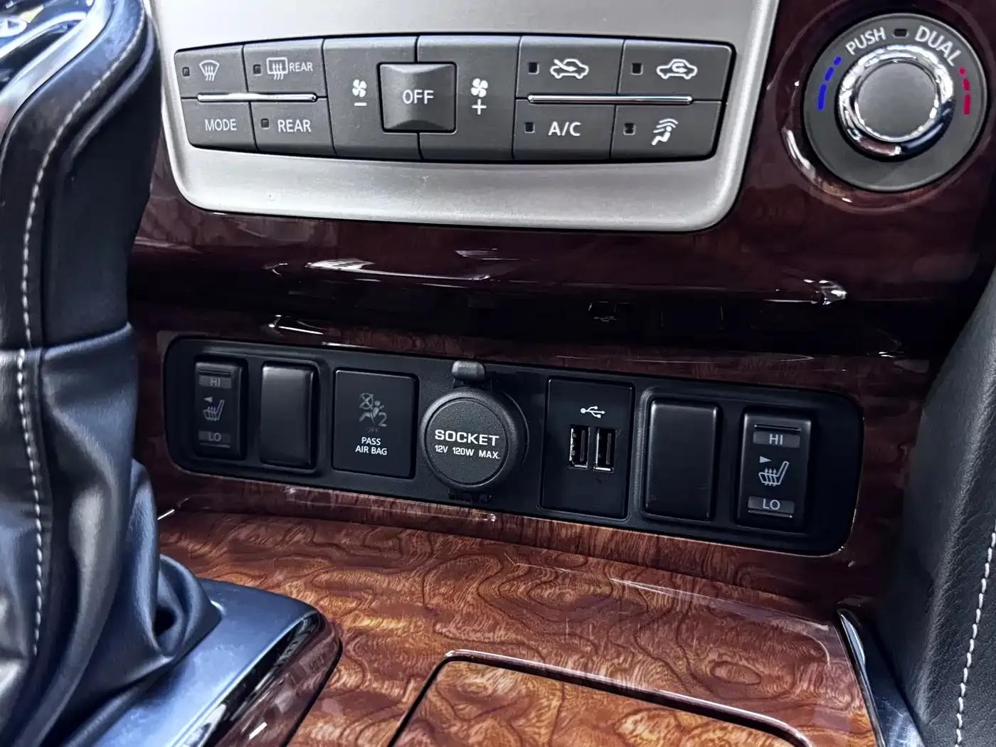 Infiniti QX80 2019 5.6L Middle East Edition — миниатюра 16