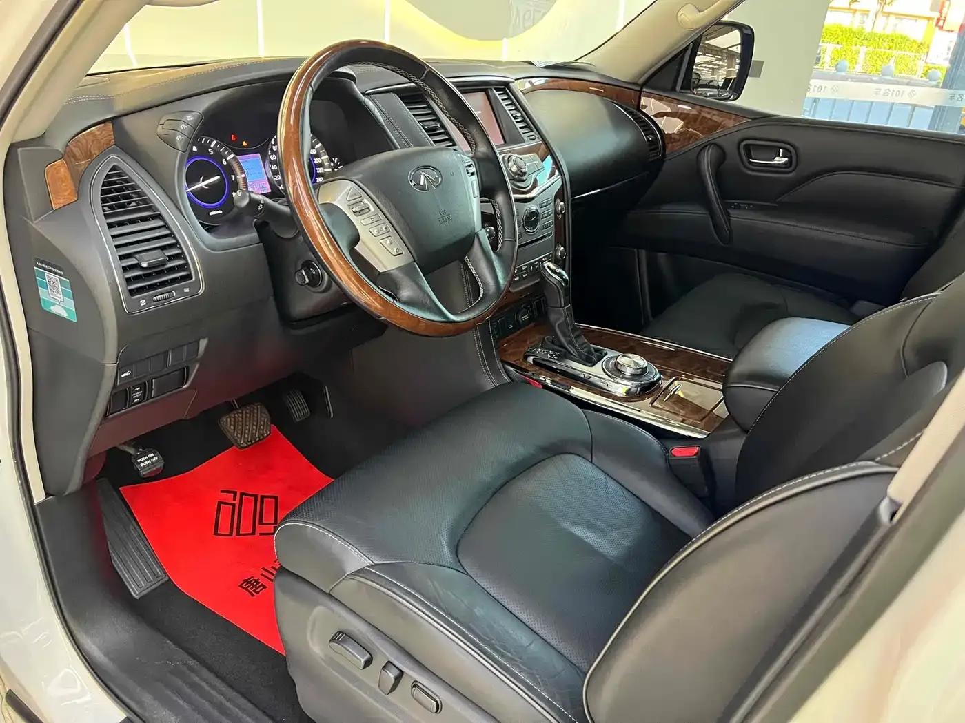 Infiniti QX80 2019 5.6L Middle East Edition — миниатюра 8