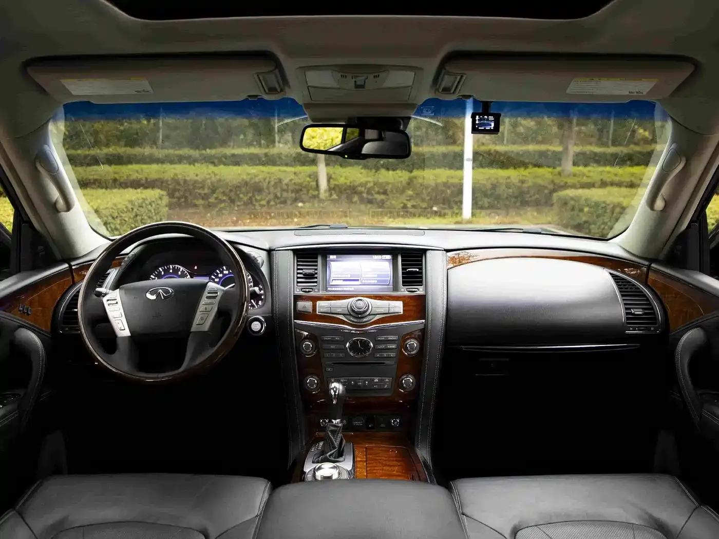 Infiniti QX80 2016 5.6L 4WD — миниатюра 15