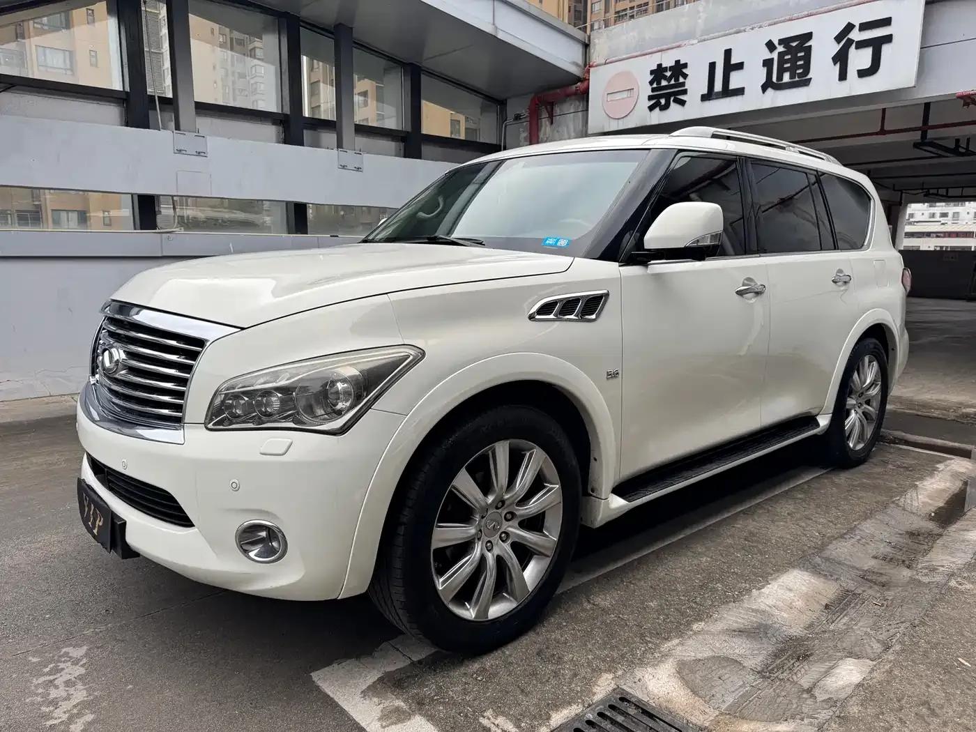 Infiniti QX80 2013 5.6L 4WD — миниатюра 1
