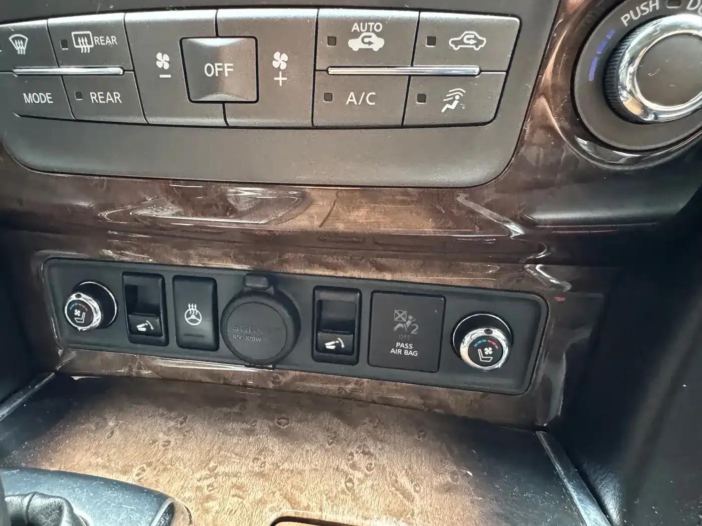 Infiniti QX80 2013 5.6L 4WD — миниатюра 16