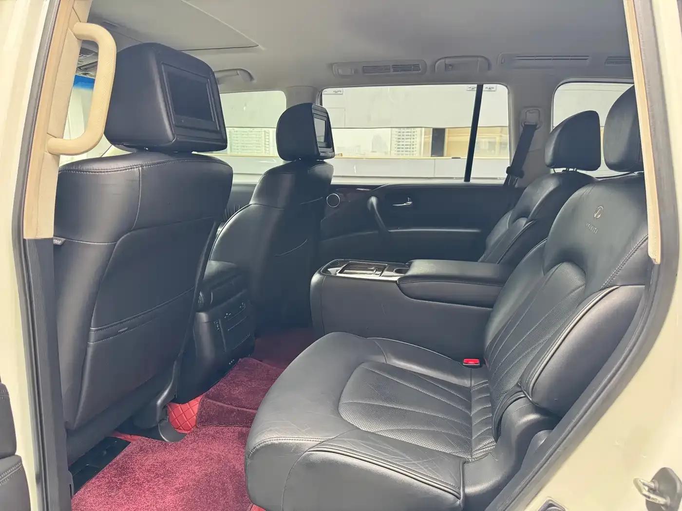 Infiniti QX80 2013 5.6L 4WD — миниатюра 20