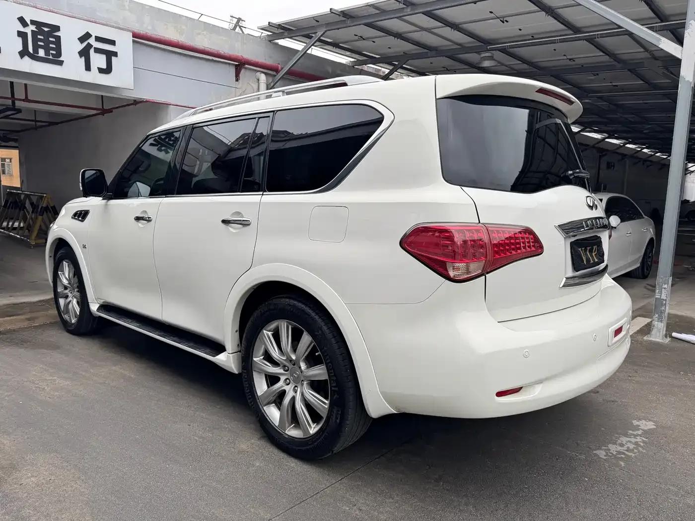 Infiniti QX80 2013 5.6L 4WD — миниатюра 24