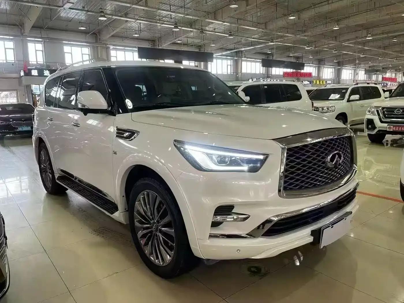 Infiniti QX80 2019 5.6L Middle East Edition — миниатюра 1