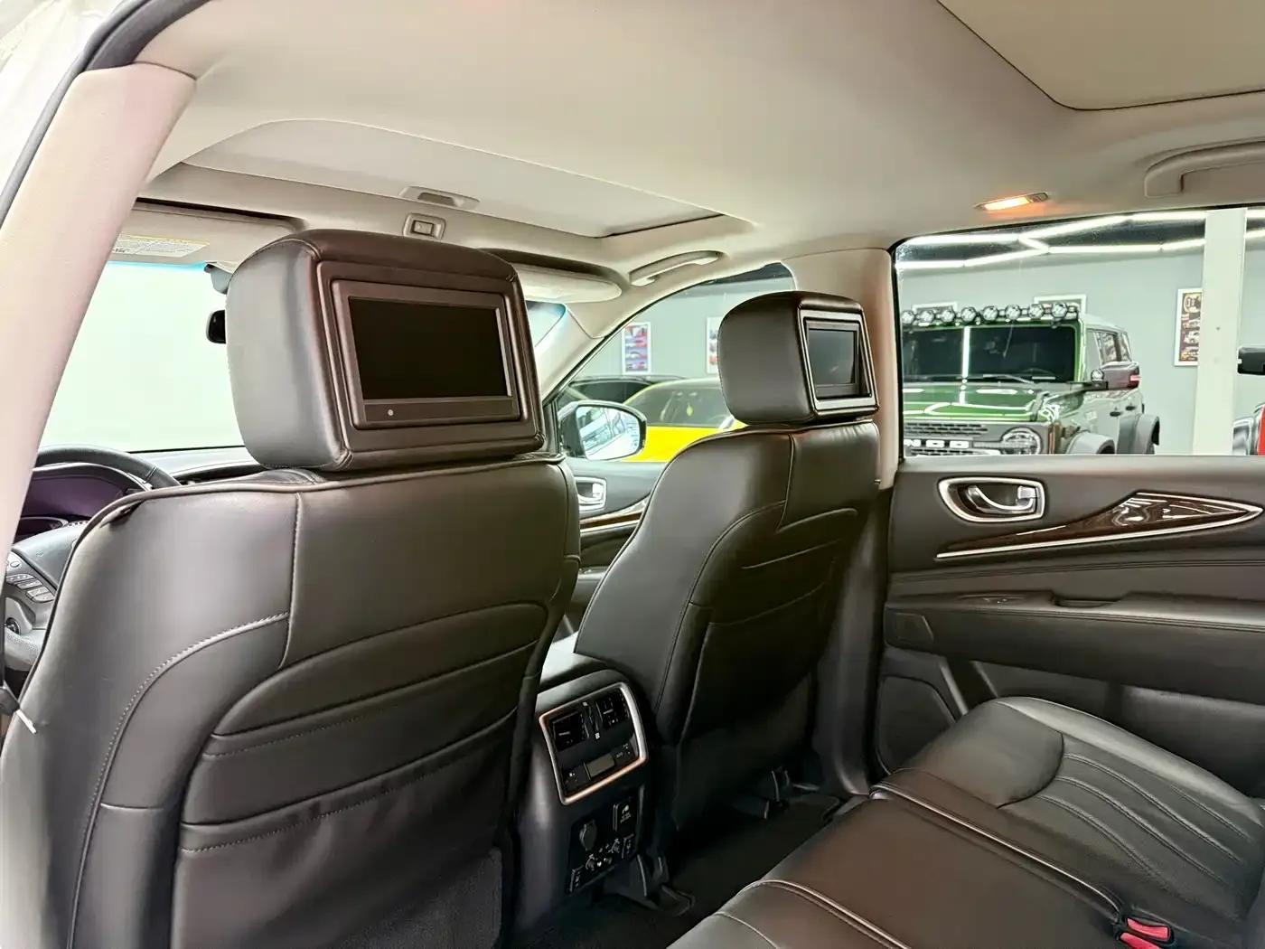 Infiniti JX 2013 JX35 AWD All-Terrain Edition — миниатюра 12