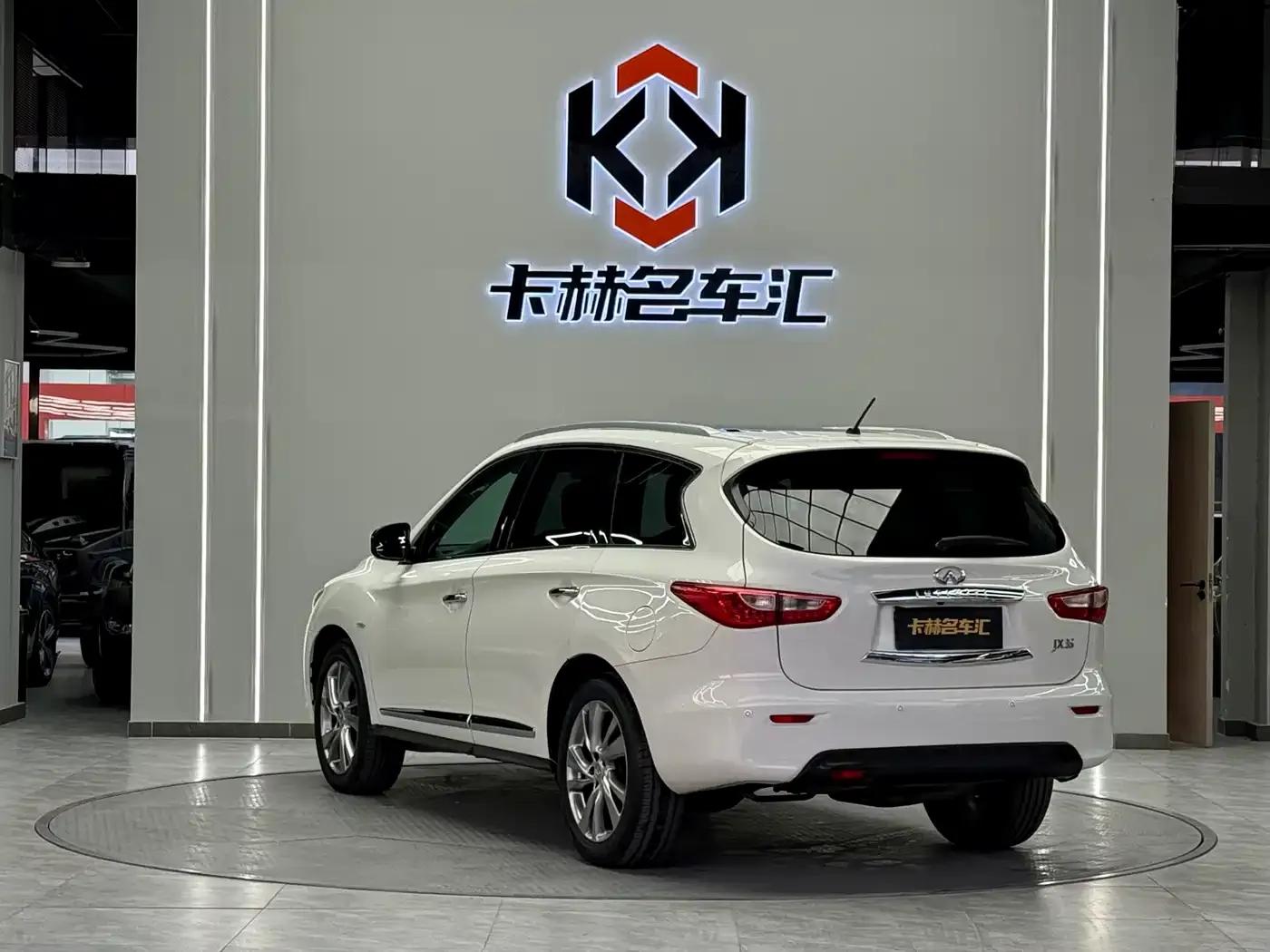 Infiniti JX 2013 JX35 AWD All-Terrain Edition — миниатюра 4