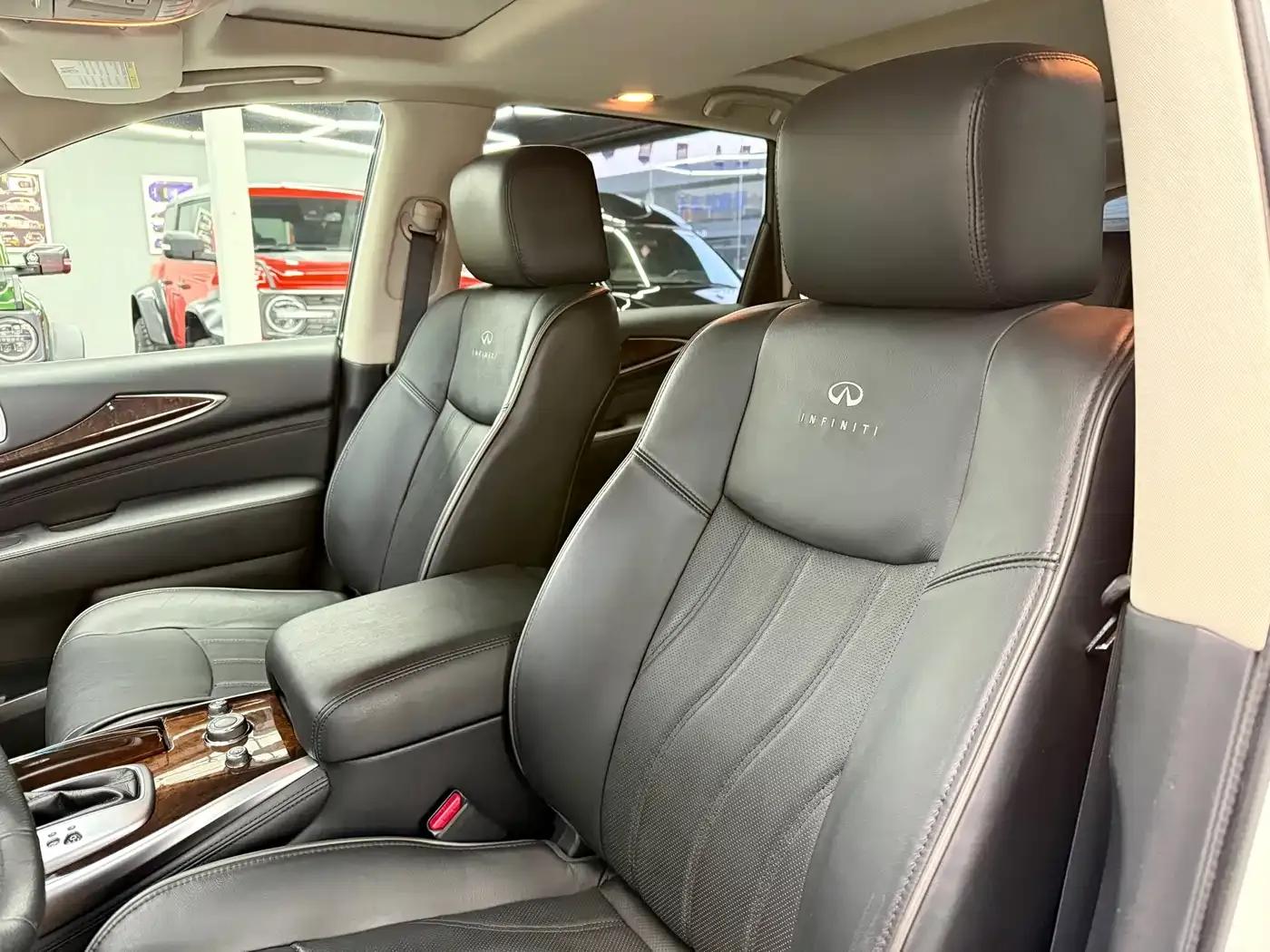 Infiniti JX 2013 JX35 AWD All-Terrain Edition — миниатюра 9