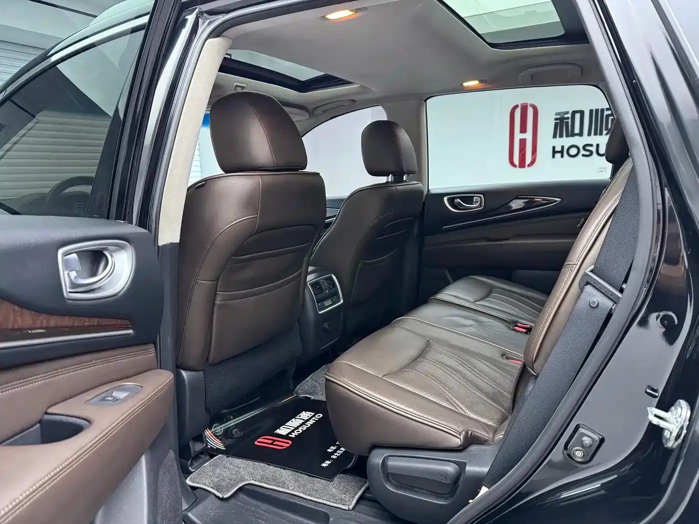 Infiniti JX 2013 JX35 2WD Excellence Edition — миниатюра 6