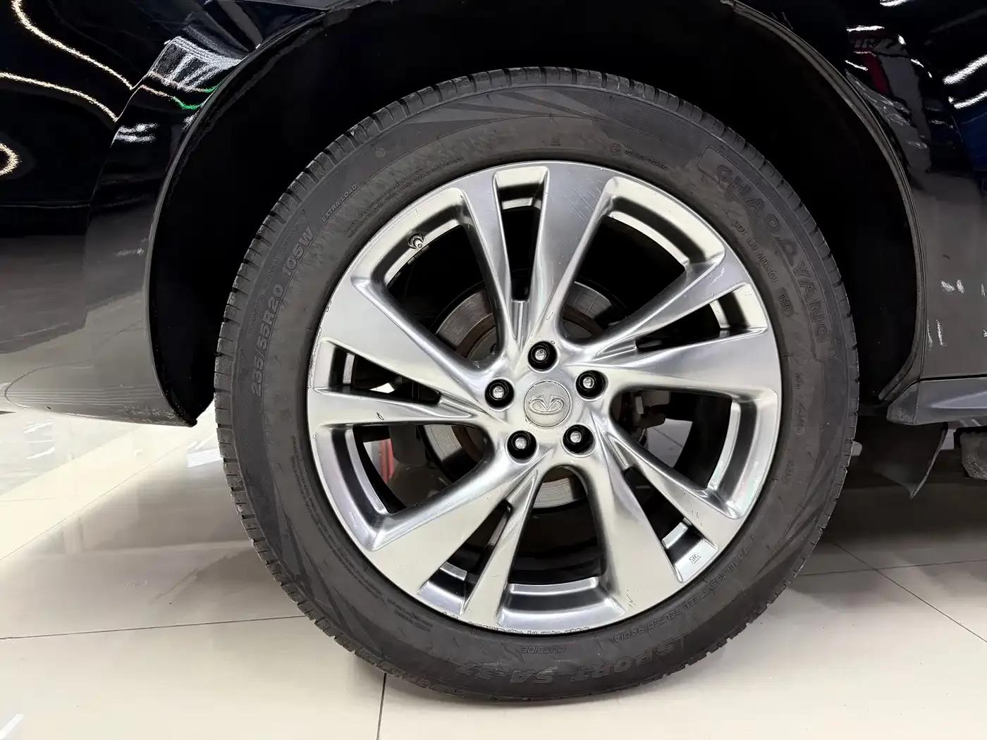 Infiniti JX 2013 JX35 2WD Excellence Edition — миниатюра 13