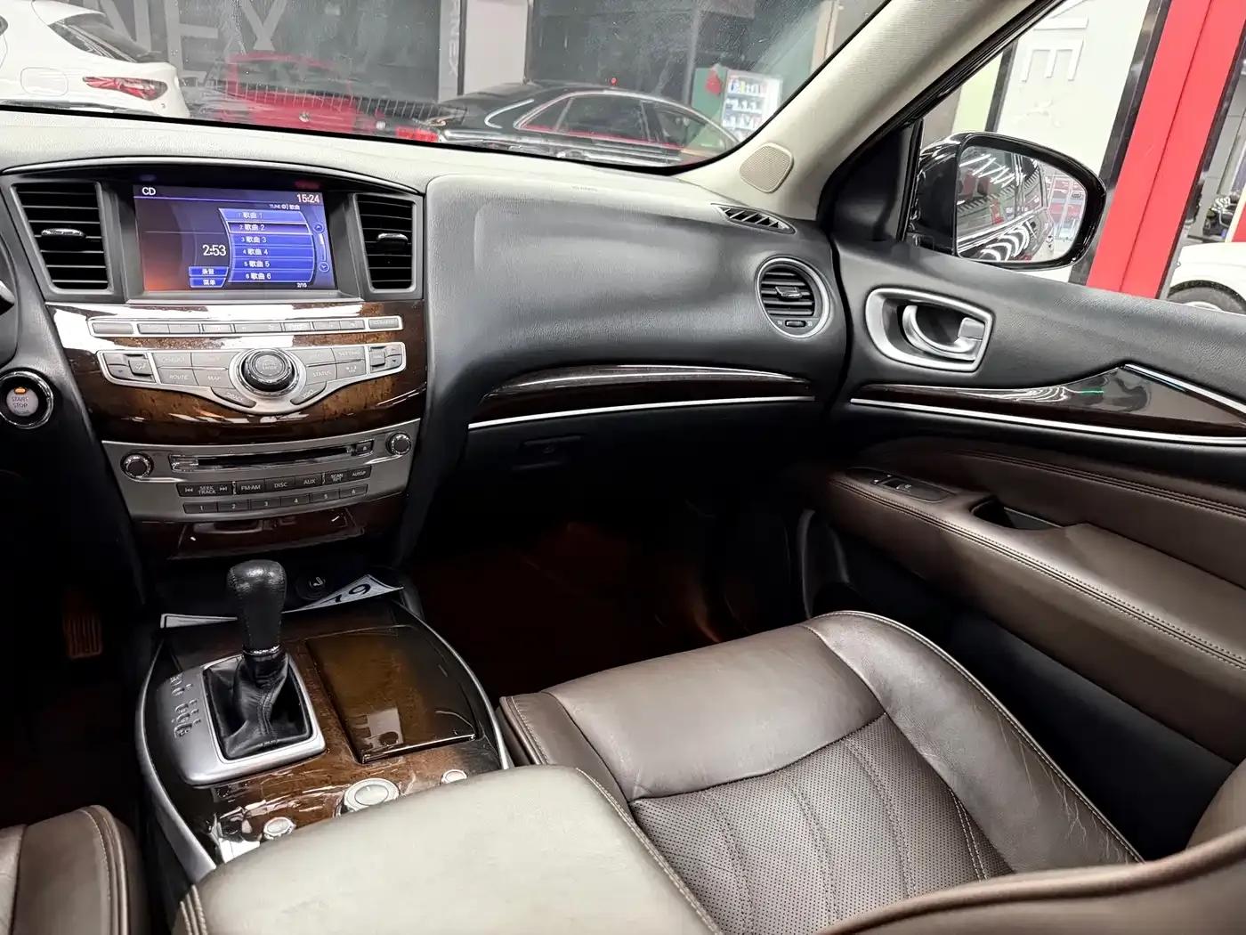 Infiniti JX 2013 JX35 2WD Excellence Edition — миниатюра 19