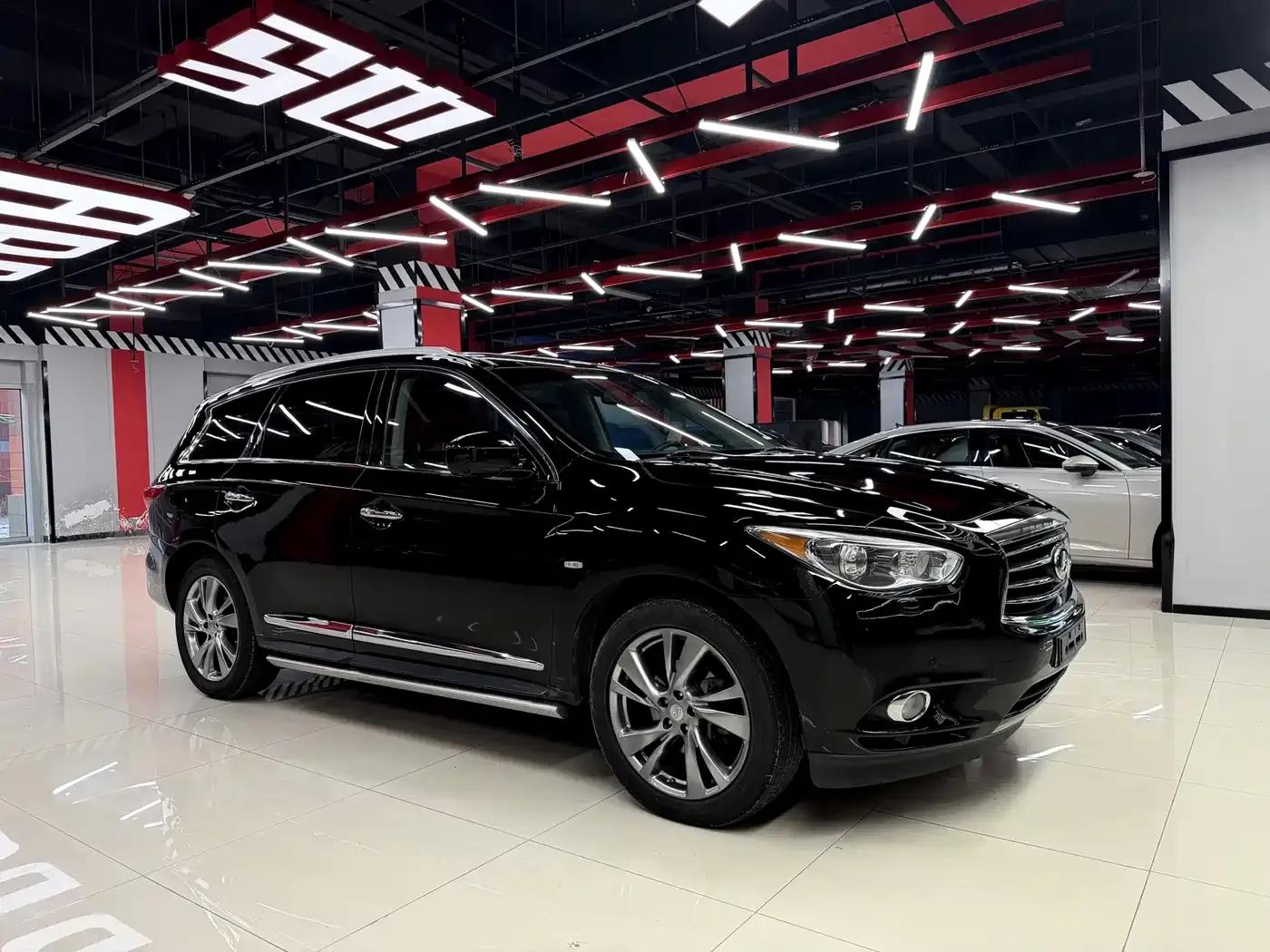 Infiniti JX 2013 JX35 2WD Excellence Edition — миниатюра 3
