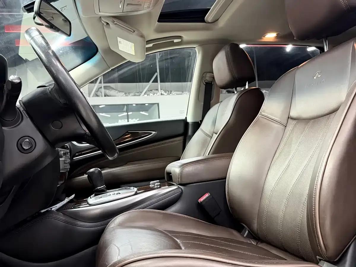Infiniti JX 2013 JX35 2WD Excellence Edition — миниатюра 25