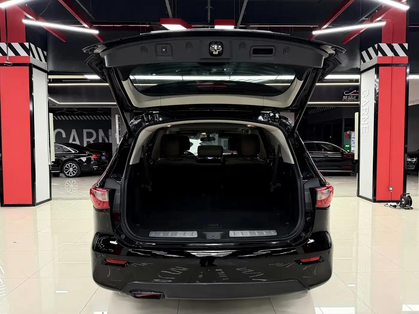 Infiniti JX 2013 JX35 2WD Excellence Edition — миниатюра 27
