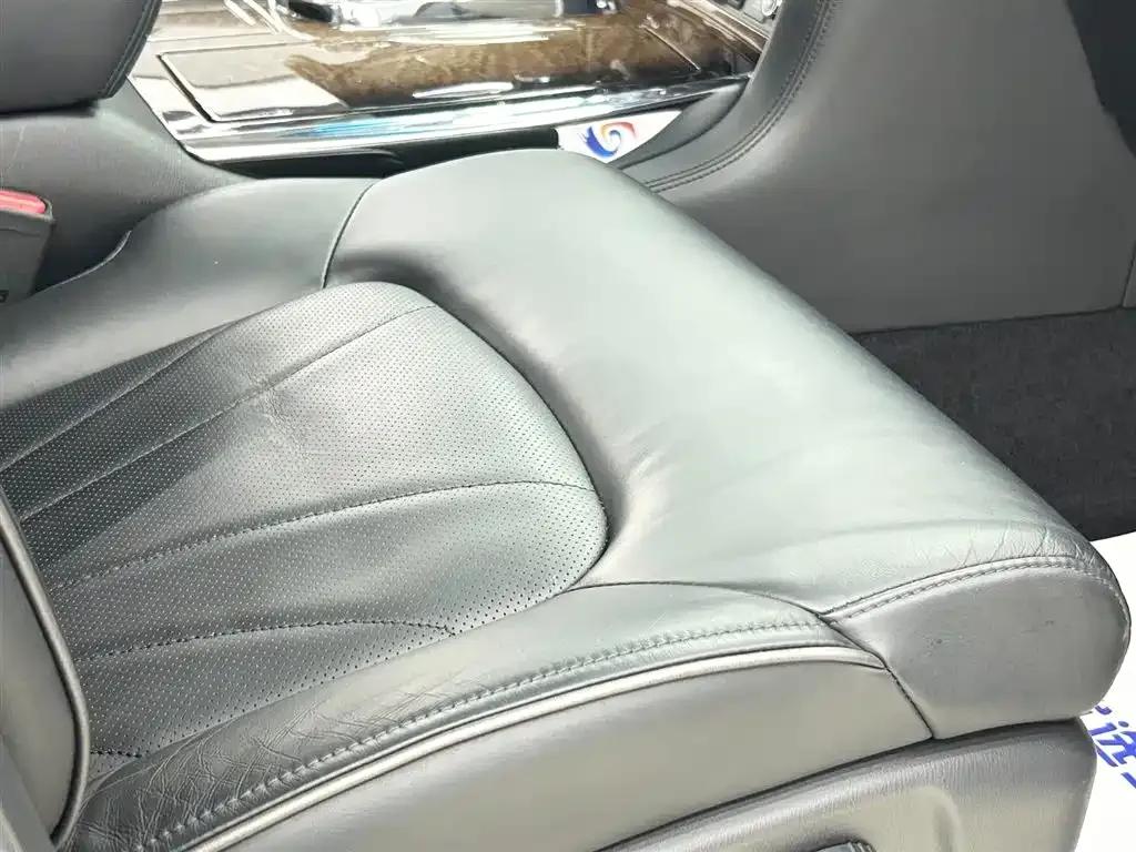 2011 Infiniti QX56 — миниатюра 16