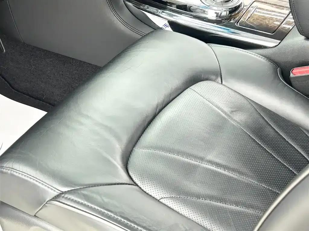 2011 Infiniti QX56 — миниатюра 10