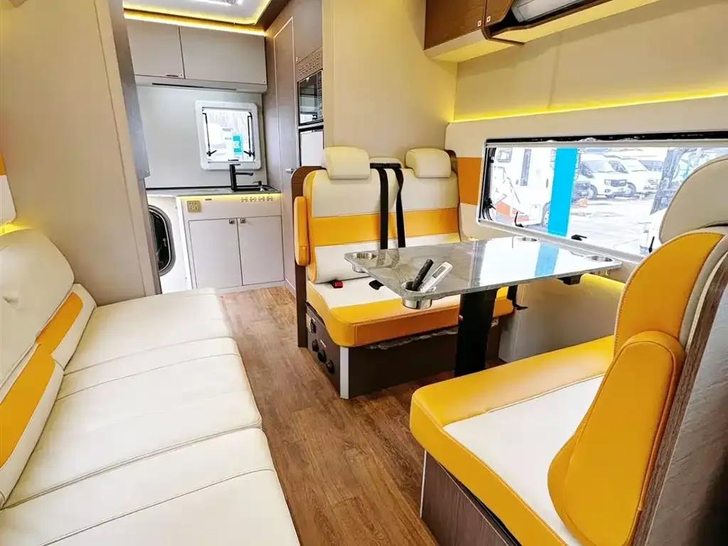 Iveco Daily C-type motorhome, 2025 model, 3.0T automatic. — миниатюра 17