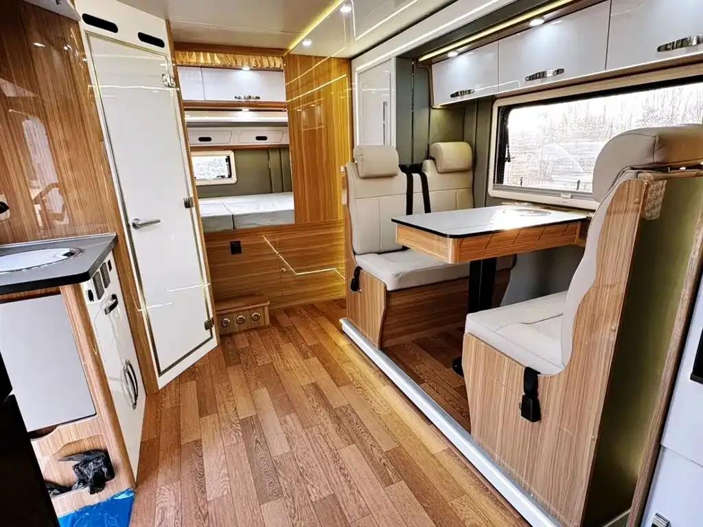 Iveco Daily Double-Extension Motorhome 2026 Model 3.0T Automatic — миниатюра 19