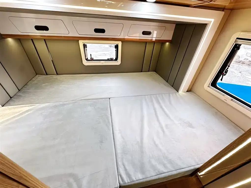 Iveco Daily Double-Extension Motorhome 2026 Model 3.0T Automatic — миниатюра 21
