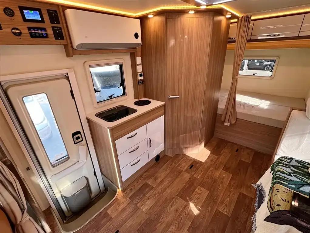 Iveco Daily Motorhome 2025 Model 3.0T Automatic — миниатюра 14