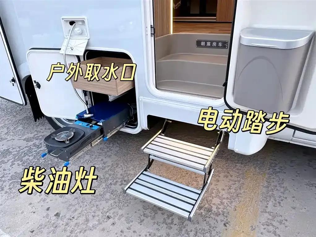 Iveco Daily Motorhome 2025 Model 3.0T Automatic — миниатюра 5