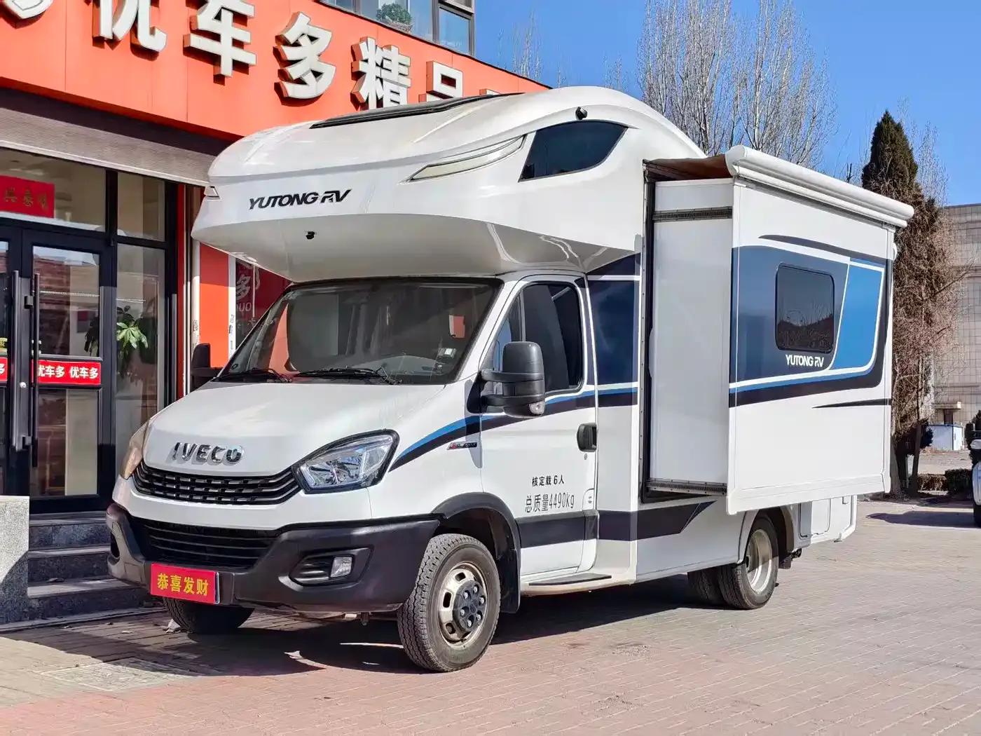 Iveco Daily 2021 3.0T Automatic Super Rui Long Wheelbase Short Overhang High Roof Side Sliding Door F1C — миниатюра 1