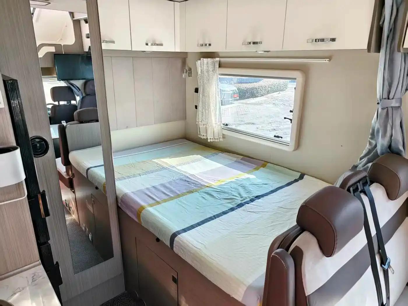 Iveco Daily 2021 3.0T Automatic Super Rui Long Wheelbase Short Overhang High Roof Side Sliding Door F1C — миниатюра 14
