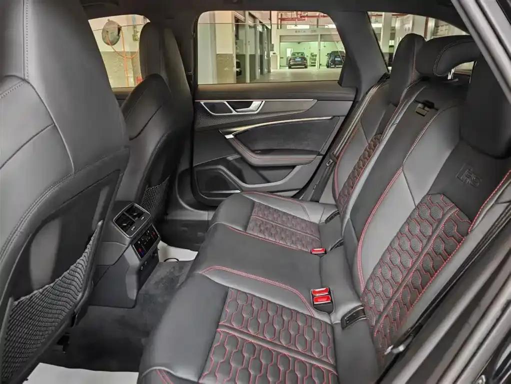 2024 Audi RS 6 RS 6 4.0T Avant Performance — миниатюра 27