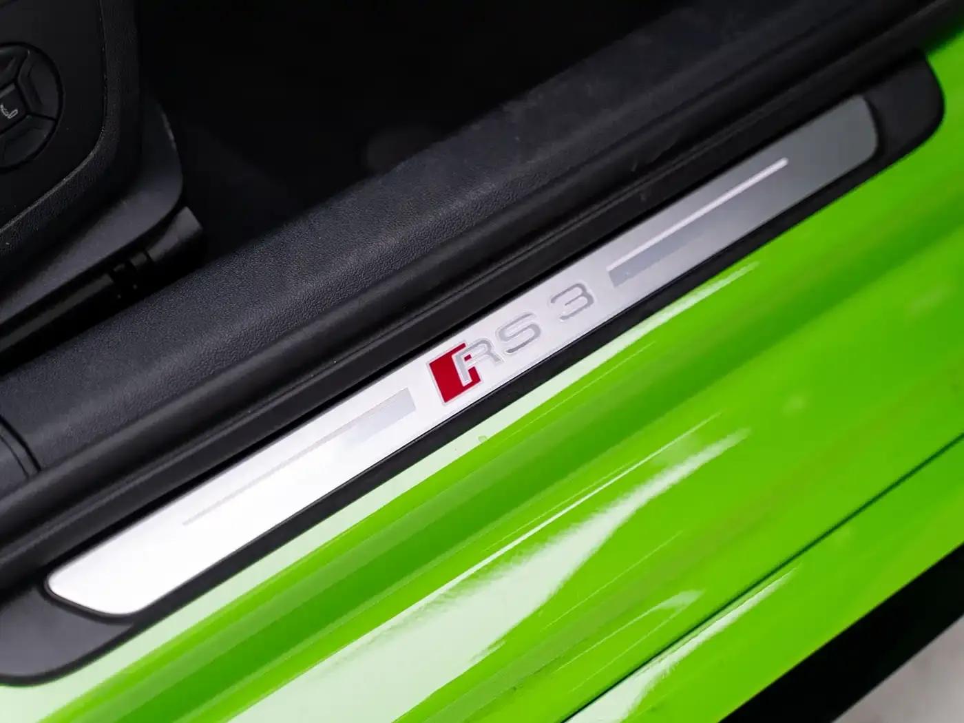 Audi RS 3 2025 RS 3 2.5T Sportback — миниатюра 13