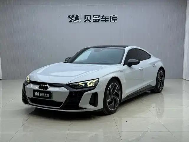 Audi RS e-tron GT 2023 Base Model