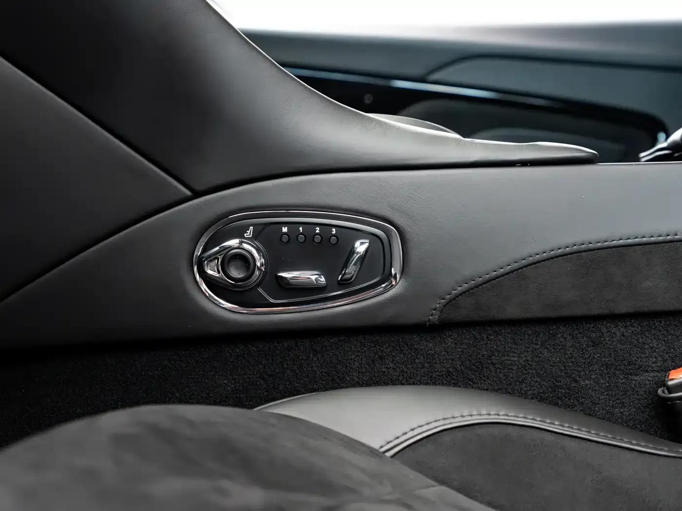 2022 Aston Martin DBS Superleggera V12 Coupe — миниатюра 12