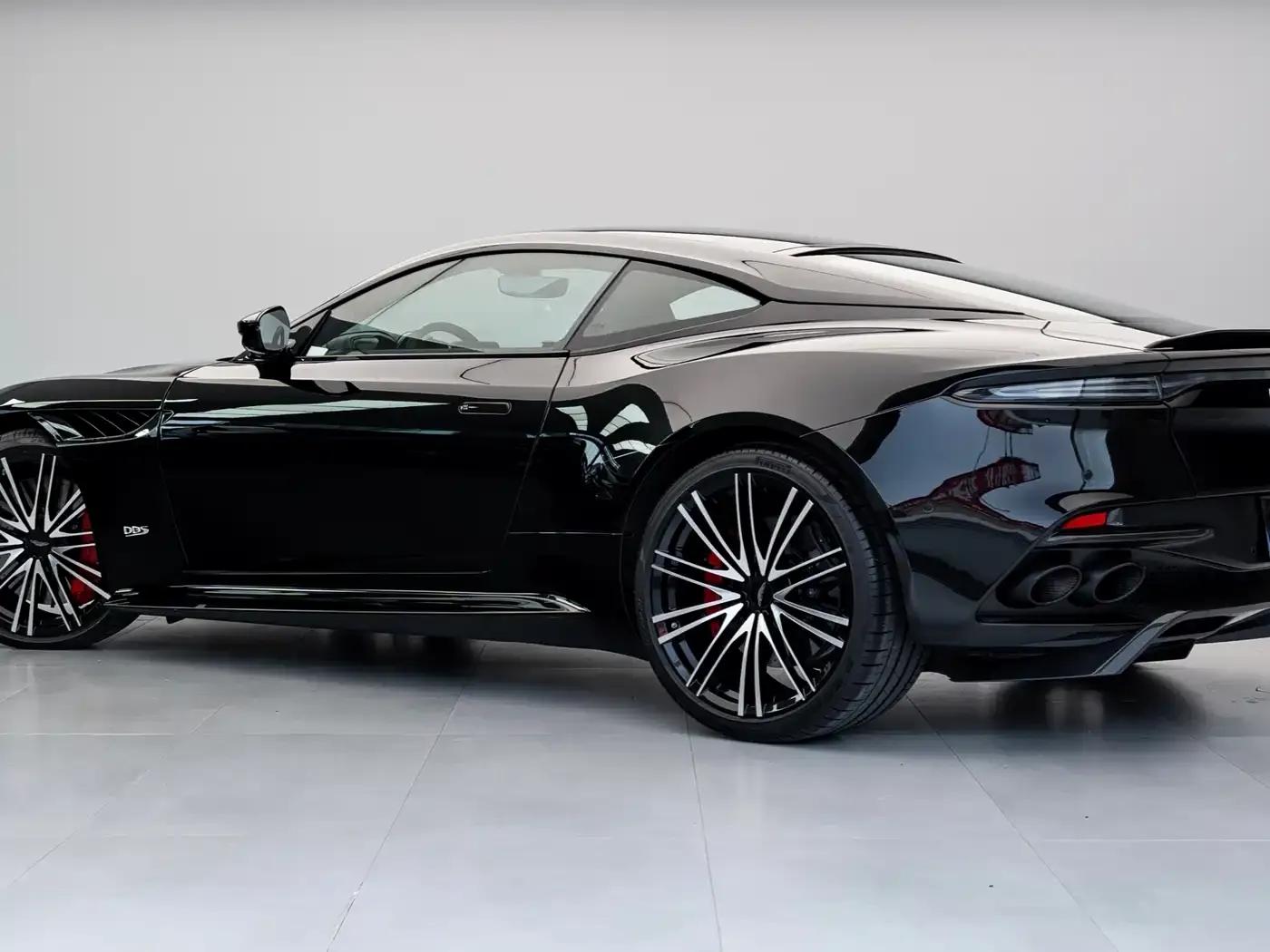 2022 Aston Martin DBS Superleggera V12 Coupe — миниатюра 16