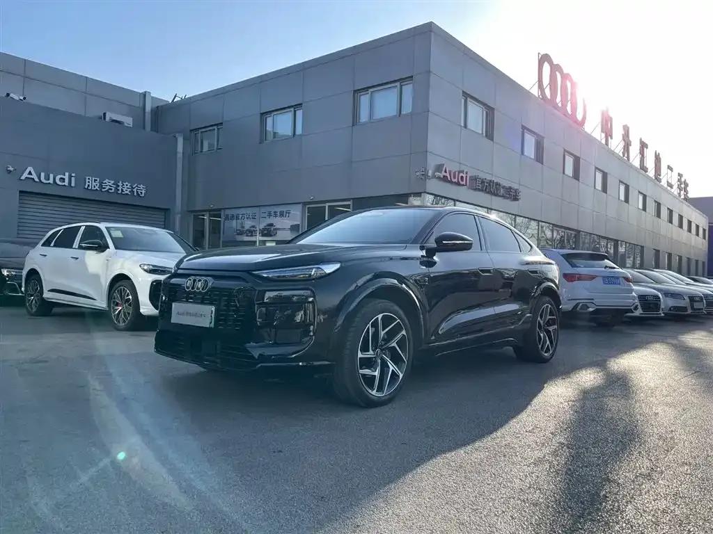Audi Q6L Sportback e-tron 2026 First Edition — миниатюра 1