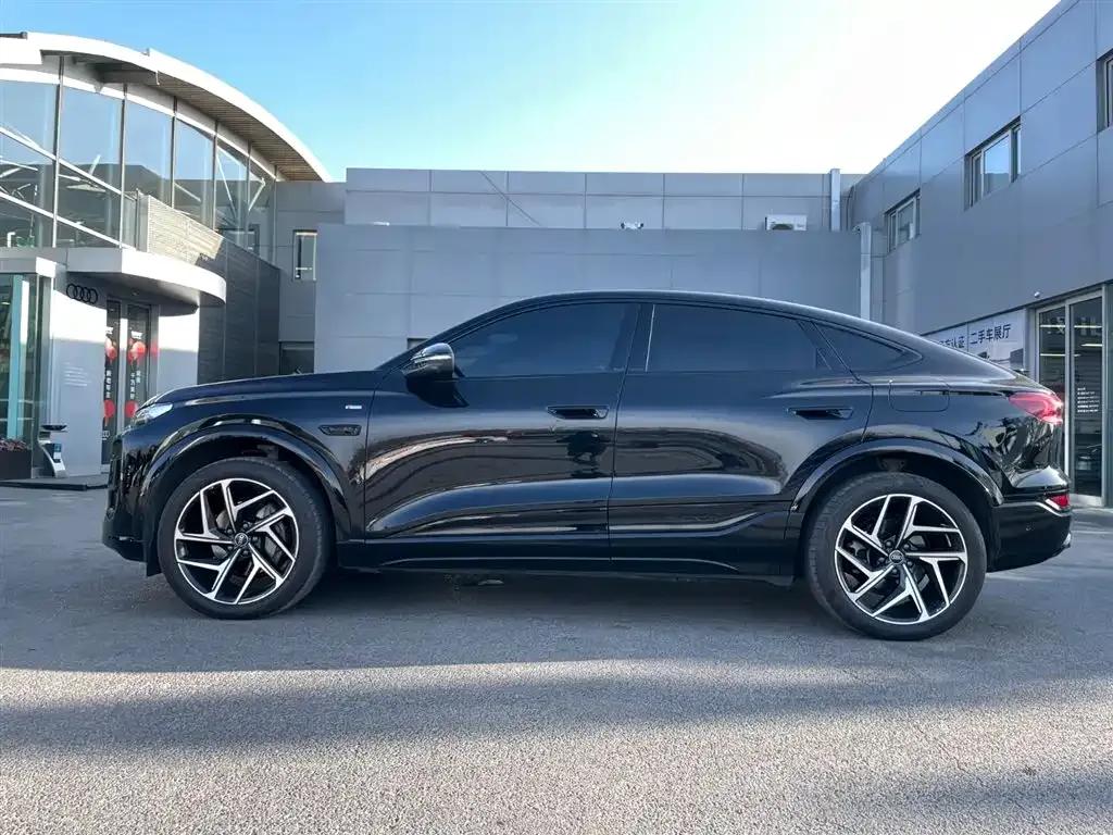 Audi Q6L Sportback e-tron 2026 First Edition — миниатюра 3